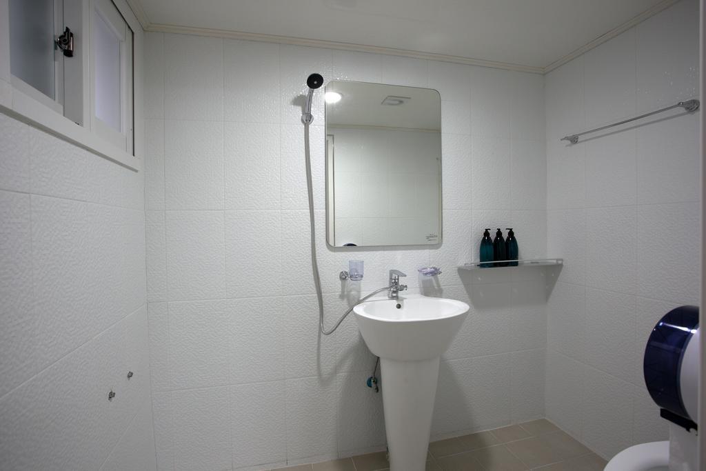Guesthouse Dodam I Seoel Kamer foto